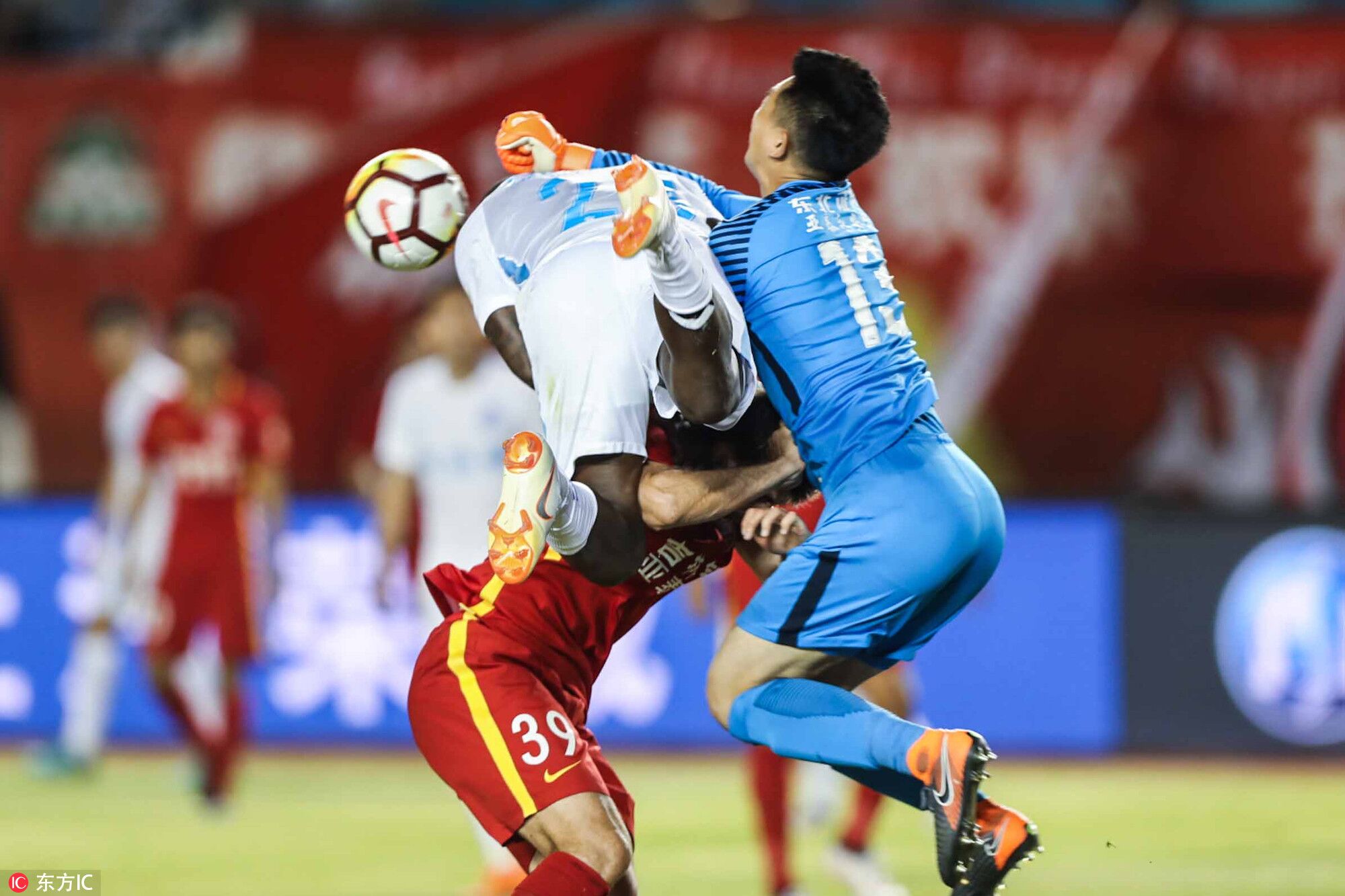 包含重庆遭遇连败,保级形势堪忧的词条 包含重庆遭遇连败,保级形势堪忧的词条