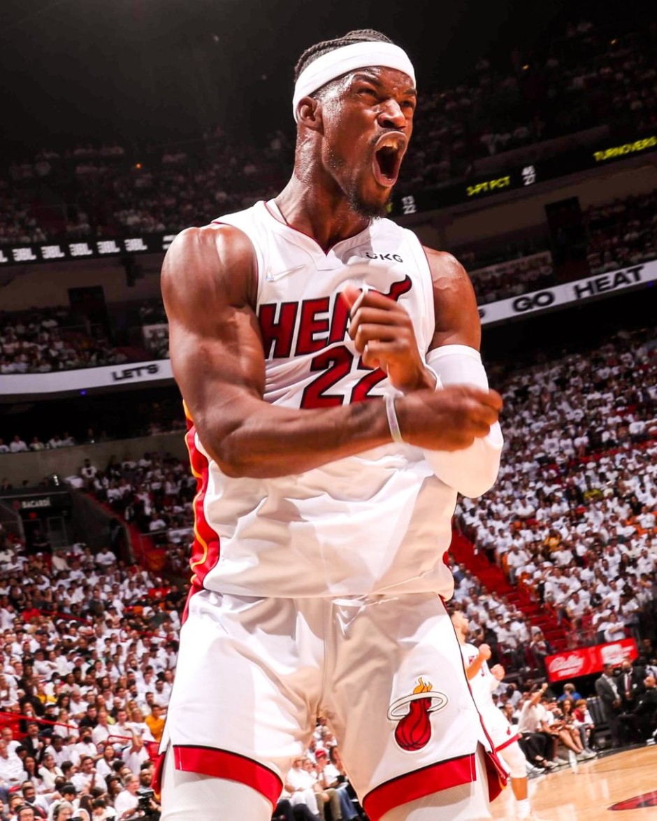 热火再胜老鹰,将系列赛扳平 热火再胜老鹰,将系列赛扳平