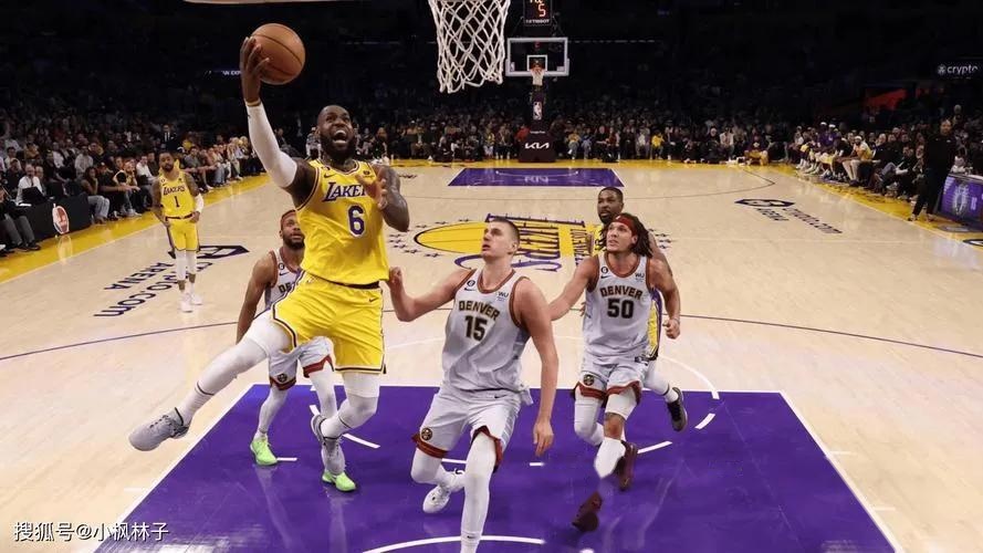 湖人擒掘金,詹皇后仰篮板绝杀 湖人擒掘金,詹皇后仰篮板绝杀