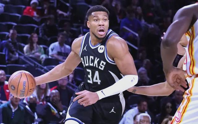 雄鹿擒下雷霆继续不败 雄鹿擒下雷霆继续不败