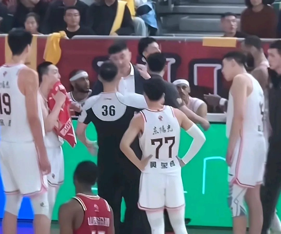 广东男篮逆转山西取连胜